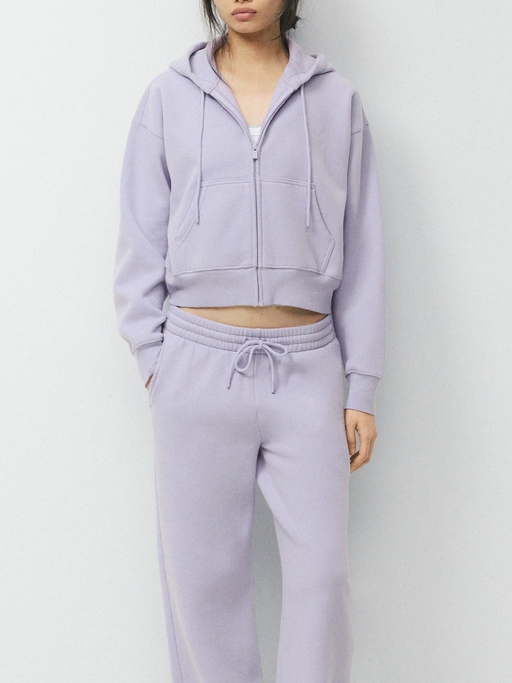 New without tags- Aritzia boxy boyfriend zip up size medium